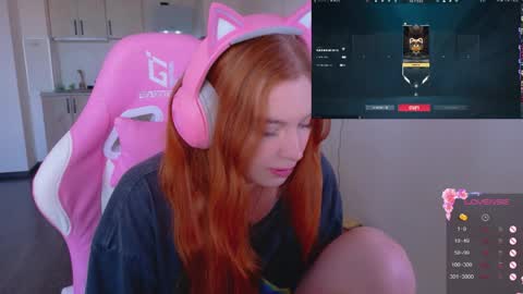Snapshot of cinnabongirls chatting on April 6, 2:18 pm Maddy online show from April 6, 2:18 pm