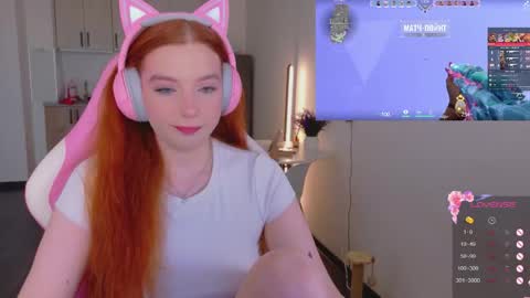 Snapshot of cinnabongirls chatting on April 22, 4:19 pm Maddy online show from April 22, 4:19 pm