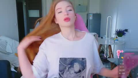 Snapshot of cinnabongirls chatting on May 31, 2:24 pm Maddy online show from May 31, 2:24 pm