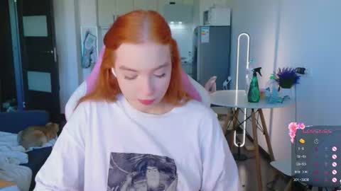 Snapshot of cinnabongirls chatting on June 19, 2:32 pm Maddy online show from June 19, 2:32 pm