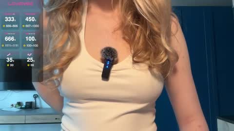 Jane   online show from May 23, 10:52 am