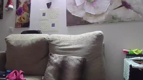 Snapshot of cinthia2525 chatting on December 9, 7:39 pm cinthia2525 online show from December 9, 7:39 pm