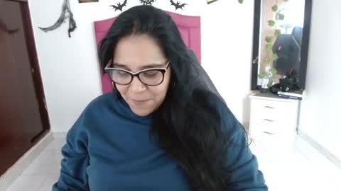 Cinthia Daniela  online show from July 28, 9:25 pm