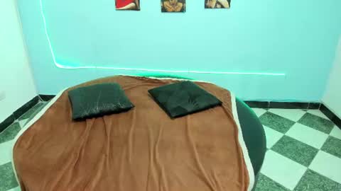 Cinthya online show from June 17, 5:58 pm