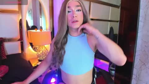 cinthya_walker1 online show from June 15, 3:03 pm