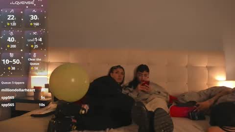 Snapshot of cintya_kors chatting on January 11, 8:33 am Cintya online show from January 11, 8:33 am