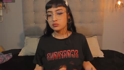 Snapshot of cintya_kors chatting on January 25, 2:26 am Cintya online show from January 25, 2:26 am