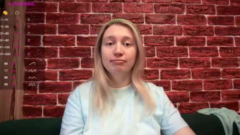 citrusblissss online show from December 2, 3:23 am