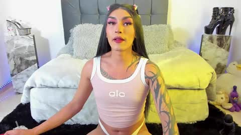 Snapshot of citry_tv chatting on March 3, 5:42 am Citrina Tallulah Vanexandra online show from March 3, 5:42 am