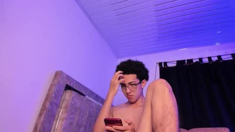 cj_davis1 online show from March 25, 2:28 am