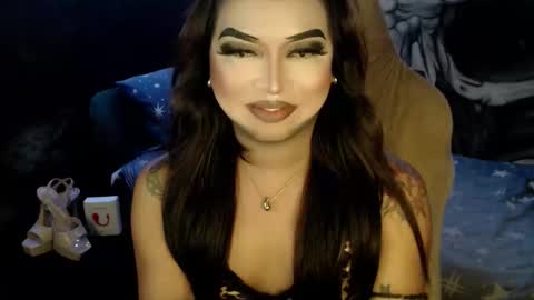 QUEEN CESS online show from December 14, 5:40 pm