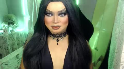 QUEEN CESS online show from May 31, 7:37 pm