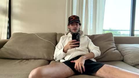 ckeefer96 online show from December 13, 10:37 pm