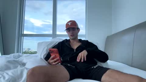 ckeefer96 online show from May 31, 11:28 pm