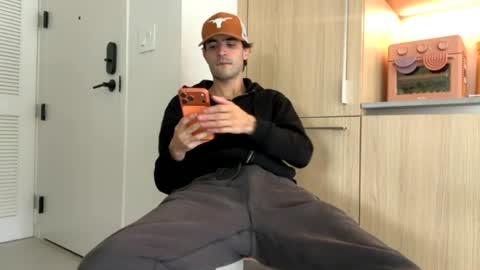 ckeefer96 online show from June 27, 4:12 pm