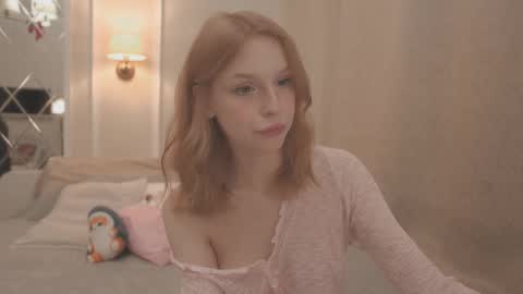 Claire Bennett online show from October 6, 11:35 pm