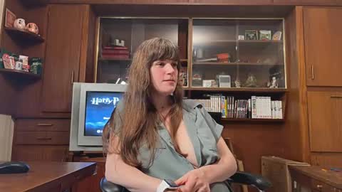 Snapshot of claire_moulin chatting on May 29, 8:29 pm Claire Moulin online show from May 29, 8:29 pm