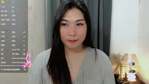 CLAIRE online show from November 10, 2:38 pm