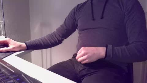 clamshive7 online show from March 23, 7:07 pm