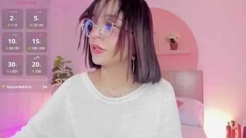 C L A R A online show from March 11, 3:23 am