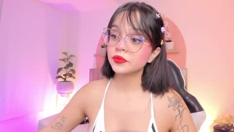 C L A R A online show from April 29, 2:59 am