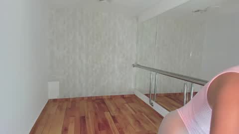 Clara  online show from December 28, 3:15 am