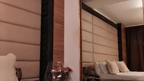 Snapshot of claraecho_ chatting on September 14, 4:11 am Clara online show from September 14, 4:11 am