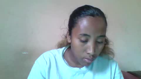 Clarah0123 online show from September 12, 8:14 am