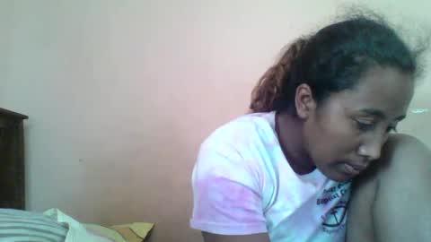 Snapshot of clarah0123 chatting on October 21, 11:11 am Clarah0123 online show from October 21, 11:11 am