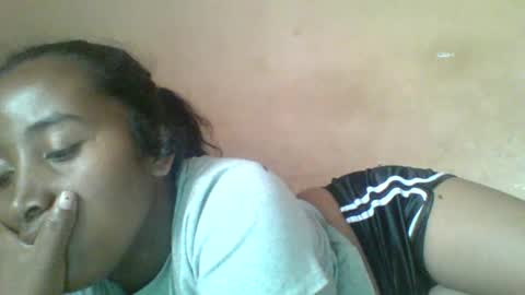 Snapshot of clarah0123 chatting on November 23, 9:53 am Clarah0123 online show from November 23, 9:53 am