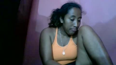 Clarah0123 online show from May 15, 8:43 am