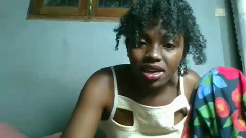 Snapshot of clarisse98 chatting on October 16, 5:58 pm clarisse98 online show from October 16, 5:58 pm