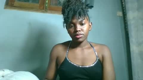 Snapshot of clarisse98 chatting on October 17, 6:54 pm clarisse98 online show from October 17, 6:54 pm