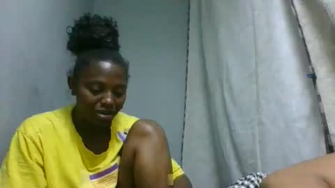 clarisse98 online show from January 11, 7:08 pm