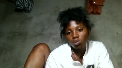 clarisse98 online show from March 27, 11:04 pm