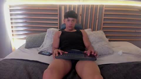 clar online show from March 7, 9:12 pm