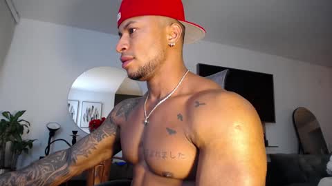 clark_strong online show from December 23, 9:29 pm