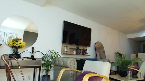 clark_strong online show from February 23, 4:07 am