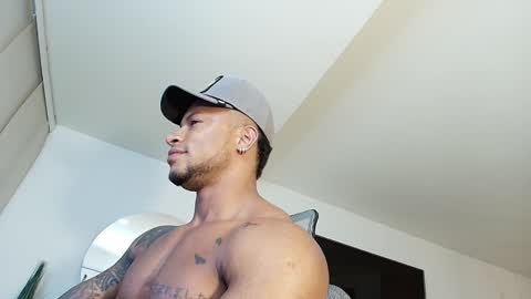 clark_strong online show from February 27, 2:42 am