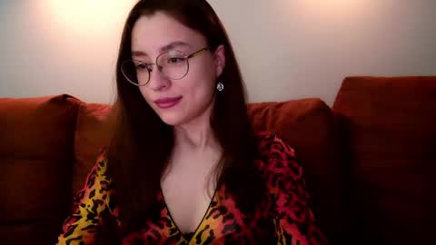 Snapshot of classy____ chatting on April 16, 1:23 pm Cassy Classy online show from April 16, 1:23 pm