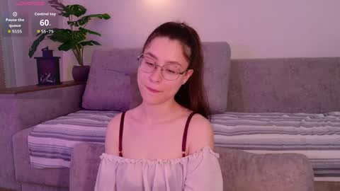 Snapshot of classy____ chatting on May 25, 3:29 pm Cassy Classy online show from May 25, 3:29 pm