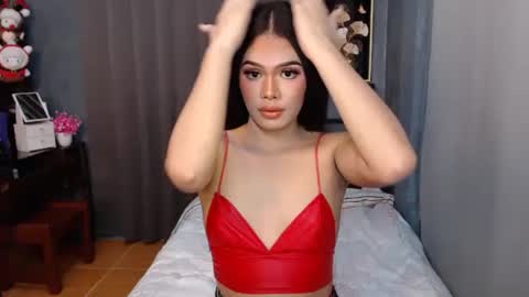 Snapshot of classy_maika chatting on January 29, 8:51 am maika online show from January 29, 8:51 am