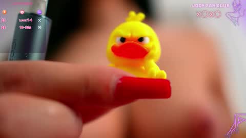 Snapshot of classybarby__ chatting on October 16, 10:55 pm Velma online show from October 16, 10:55 pm