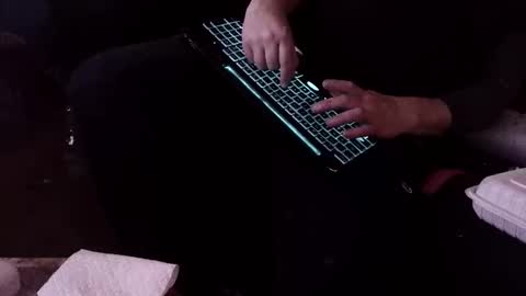 Snapshot of classycalcock chatting on November 25, 8:47 am ClassayCalCock online show from November 25, 8:47 am