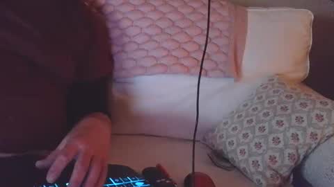 Snapshot of classycalcock chatting on November 28, 9:01 am ClassayCalCock online show from November 28, 9:01 am