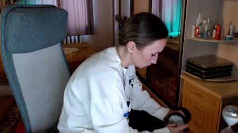 Snapshot of classyinna chatting on January 13, 10:20 am classyinna online show from January 13, 10:20 am