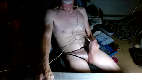claude696920 online show from July 25, 2:09 am