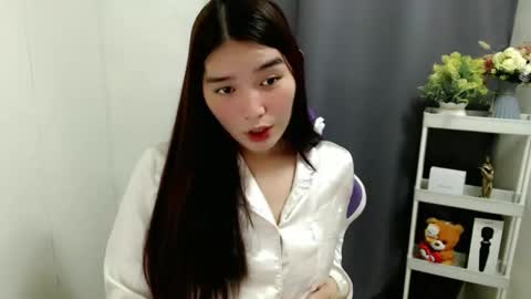 Claudia online show from October 19, 11:11 am