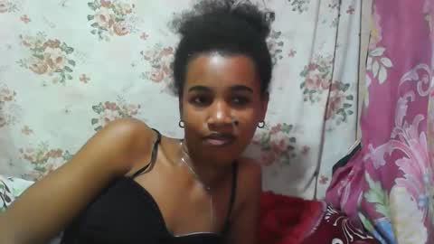 claudianne online show from November 25, 6:57 am