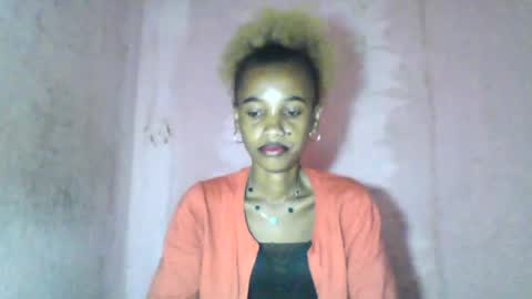 claudianne online show from July 20, 5:33 am